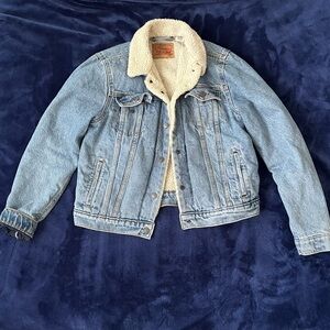 Levi's Light Blue Denim Jacket with Soft Cream Interior
